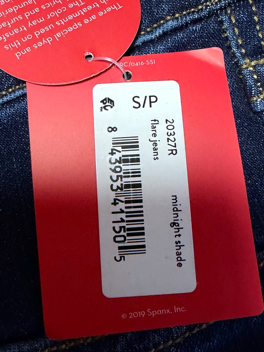 NEW SPANX Flare Jeans Pull On Stretch Midnight Shade Womens Small Shaping - Picture 6 of 12